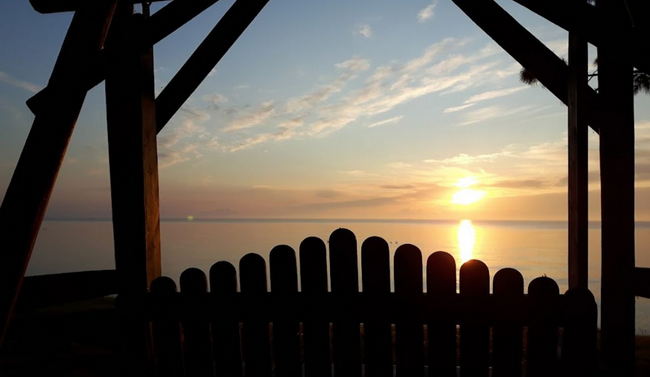 Motel Huron - Web Listing (newer photo)